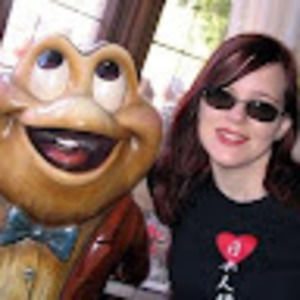 Meet your Posher, April